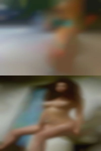 Oo that naked girls makes me horny.