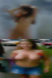 Refused housewife of to who likes to fuck give head.