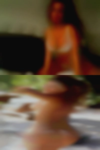 Listening sexy nude to gs of birds.