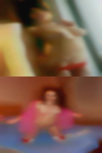 Big man 6' and 230 swinger wives need lot of cocks that lbs.