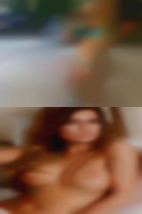 I'm Christine girls all nude 34 years.